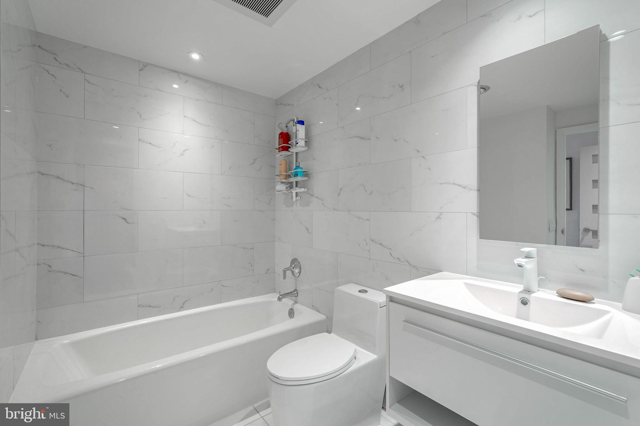 3101 NEW MEXICO AVENUE NW 1102