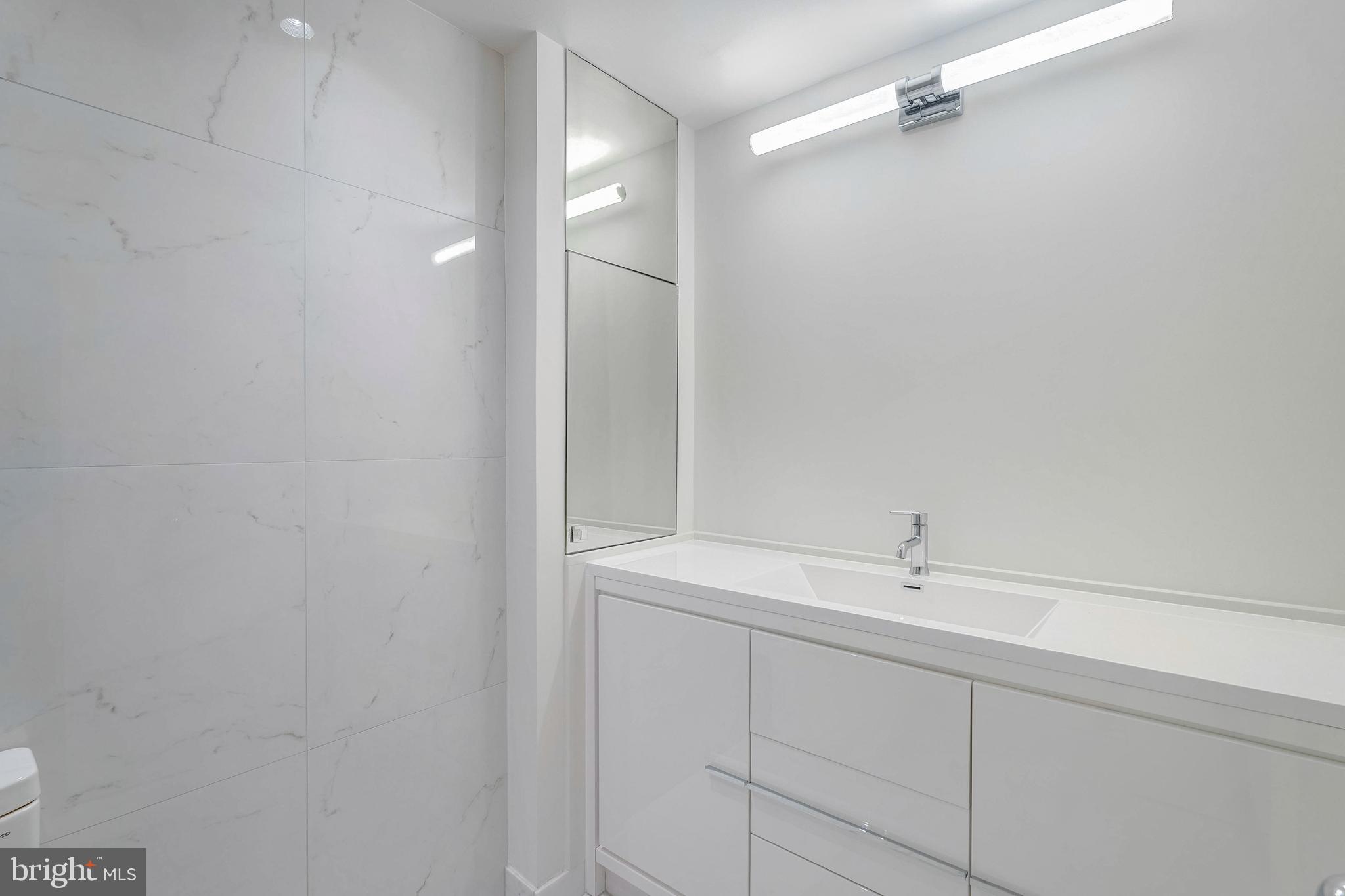 3101 NEW MEXICO AVENUE NW 1102