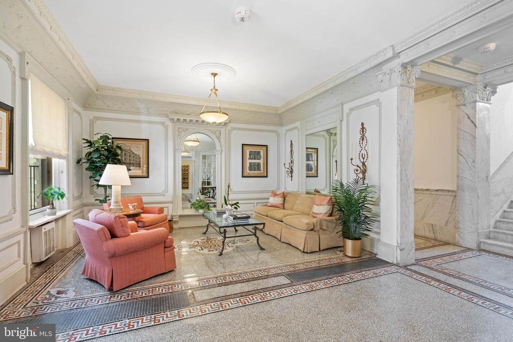 2205 CALIFORNIA STREET NW 204