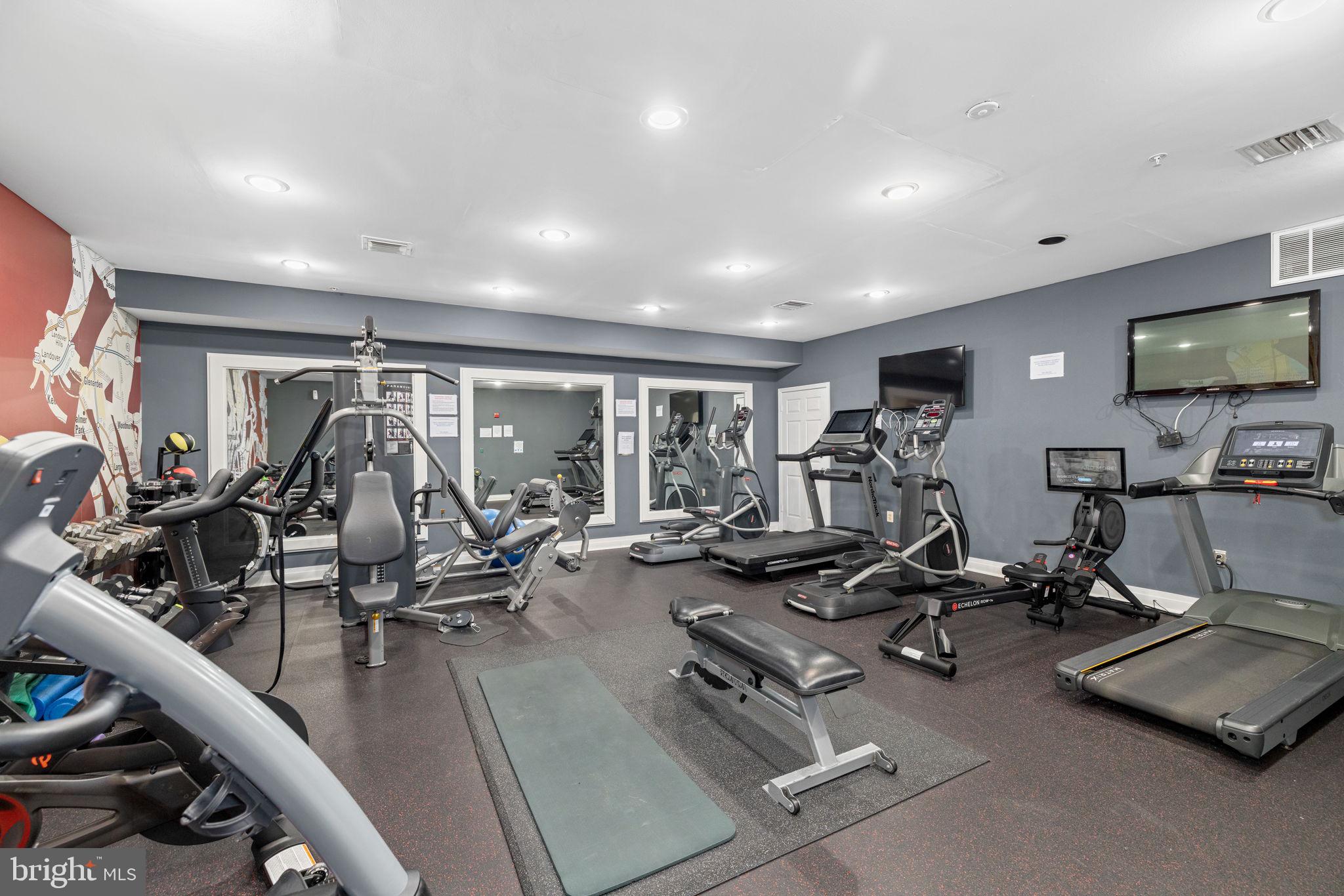 2001 12TH STREET NW 208