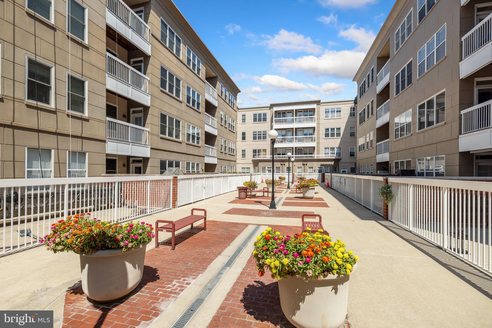 2001 12TH STREET NW 208