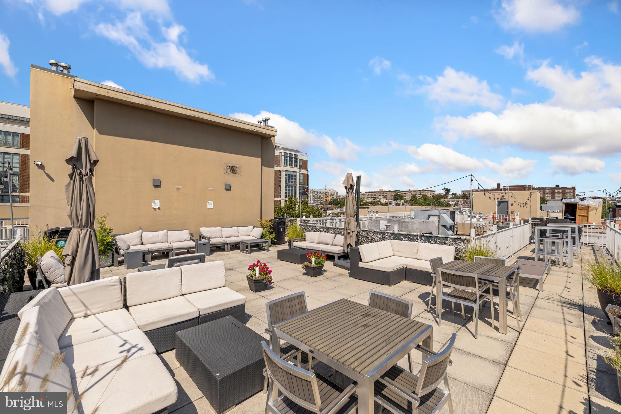 2001 12TH STREET NW 208