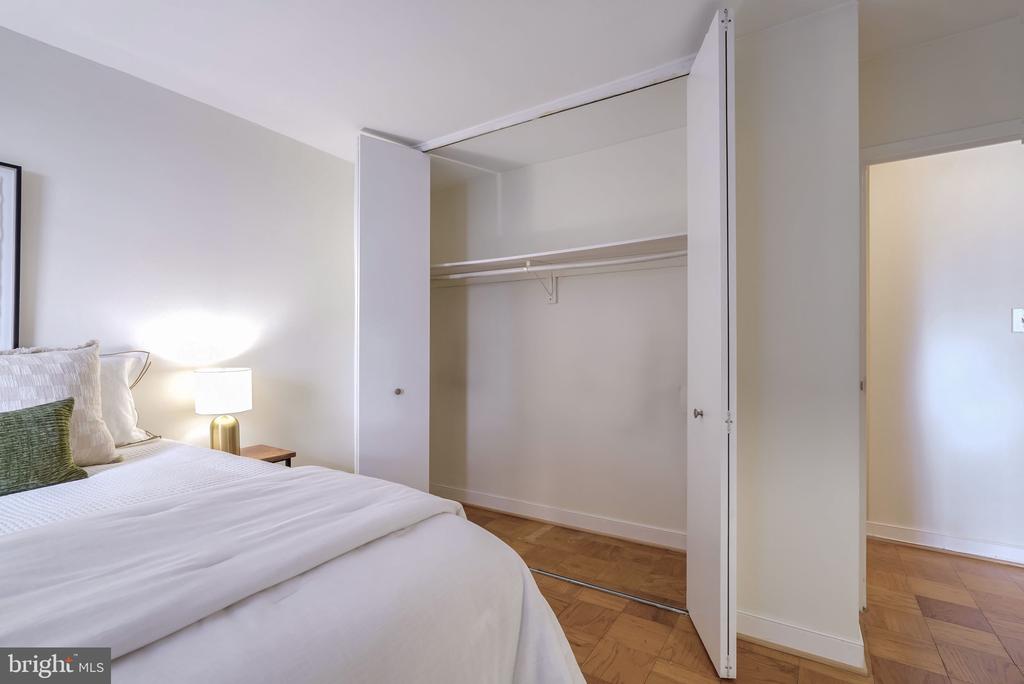 1260 21ST STREET NW 208
