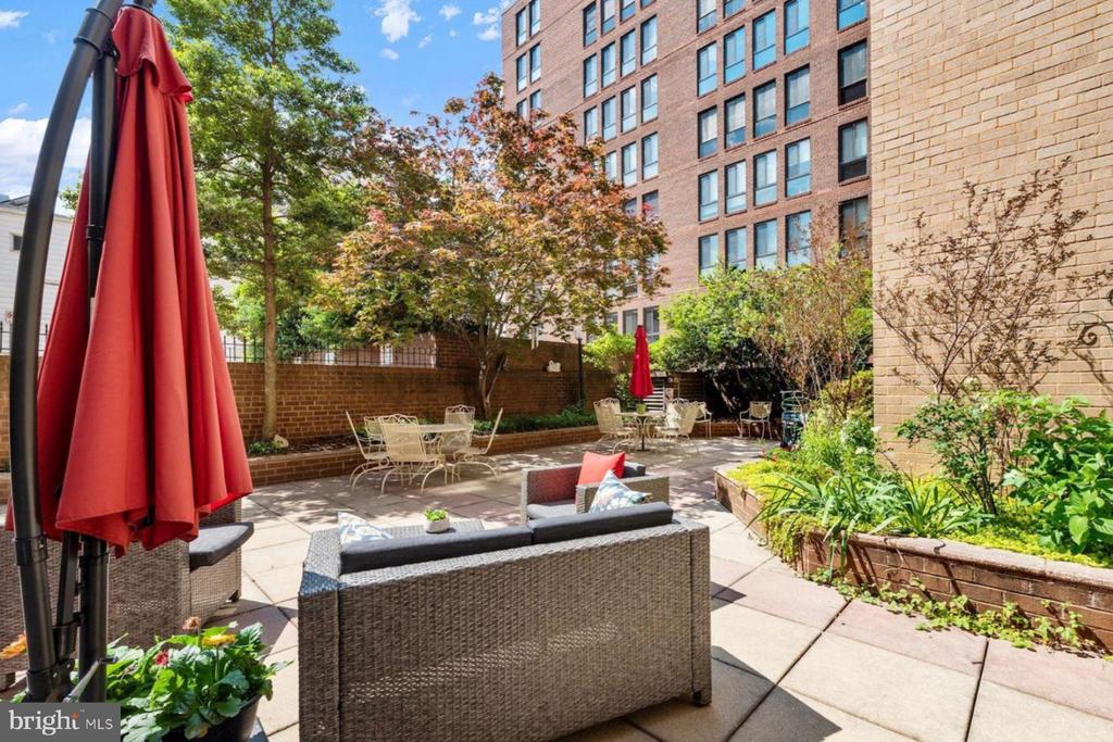 1260 21ST STREET NW 208