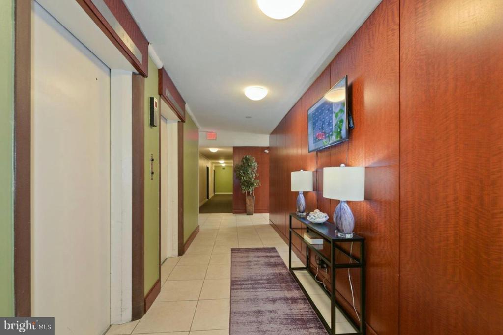 1260 21ST STREET NW 208