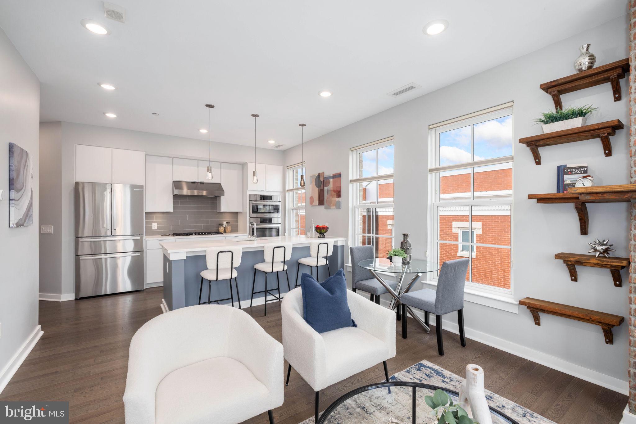 300 8TH STREET NE 402