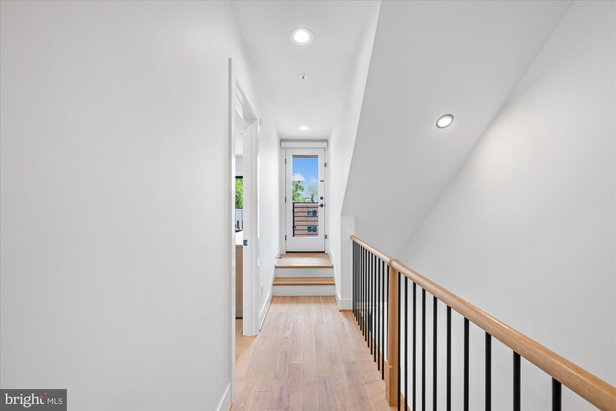 1512 6TH NW 2