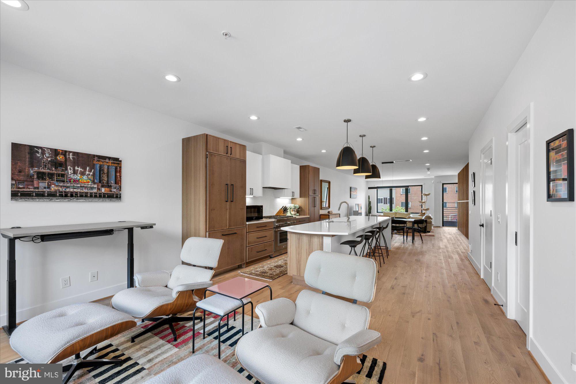 1512 6TH NW 2