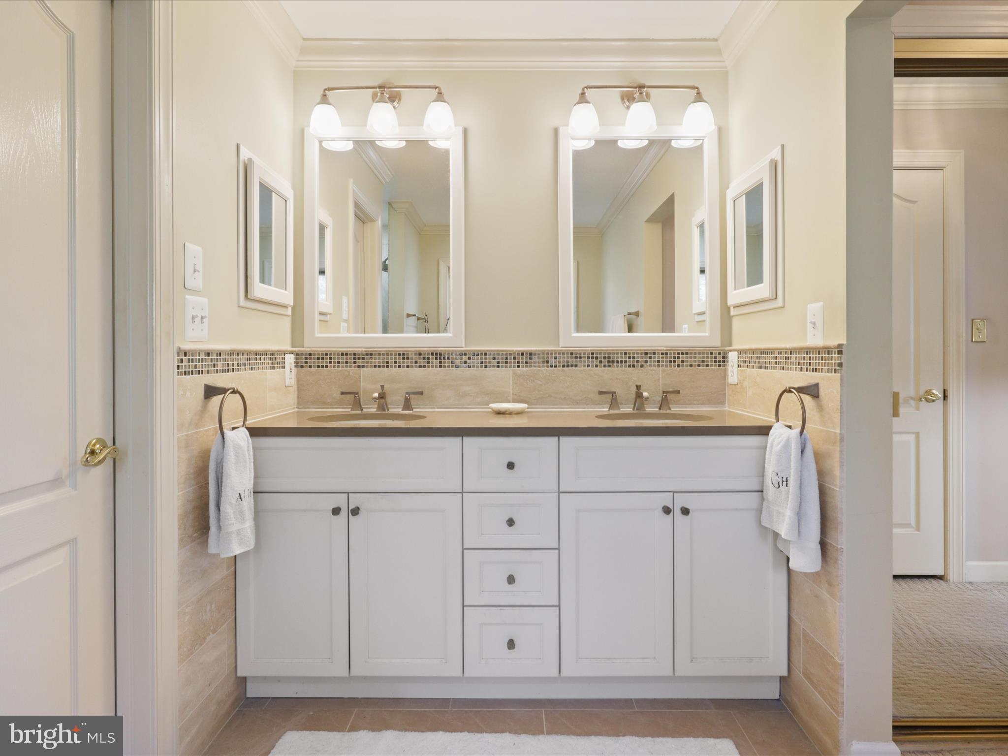 4012 CHANCERY COURT NW