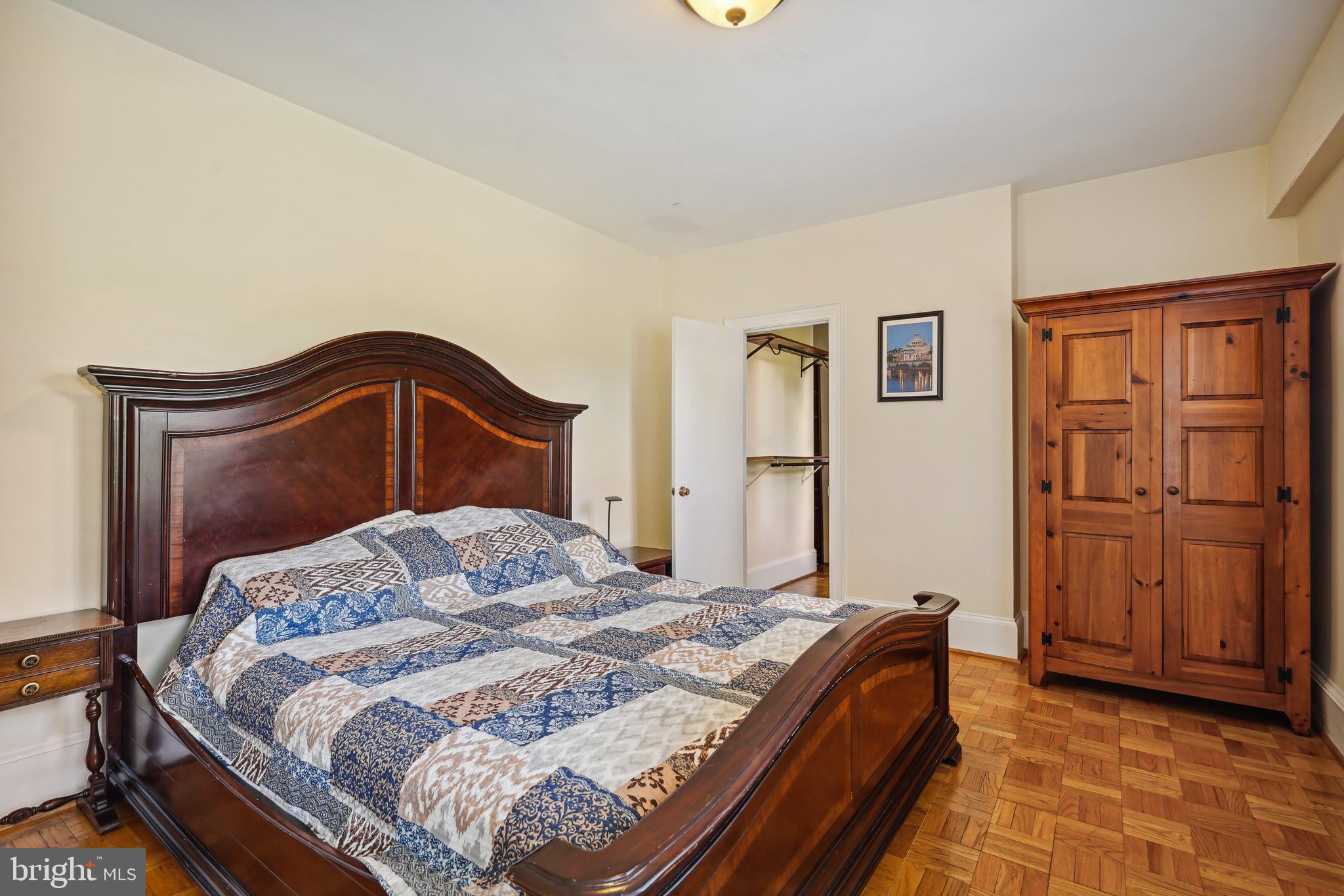 3900 CATHEDRAL AVENUE NW 301A