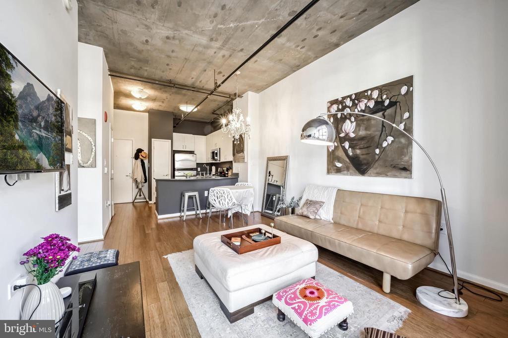 1300 N NW 603