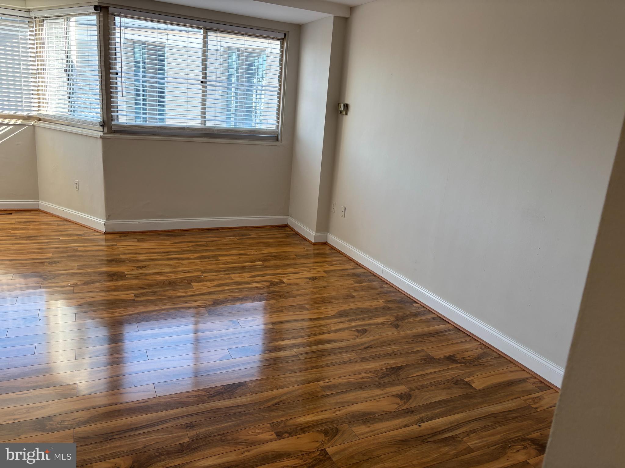 922 24TH STREET NW 814