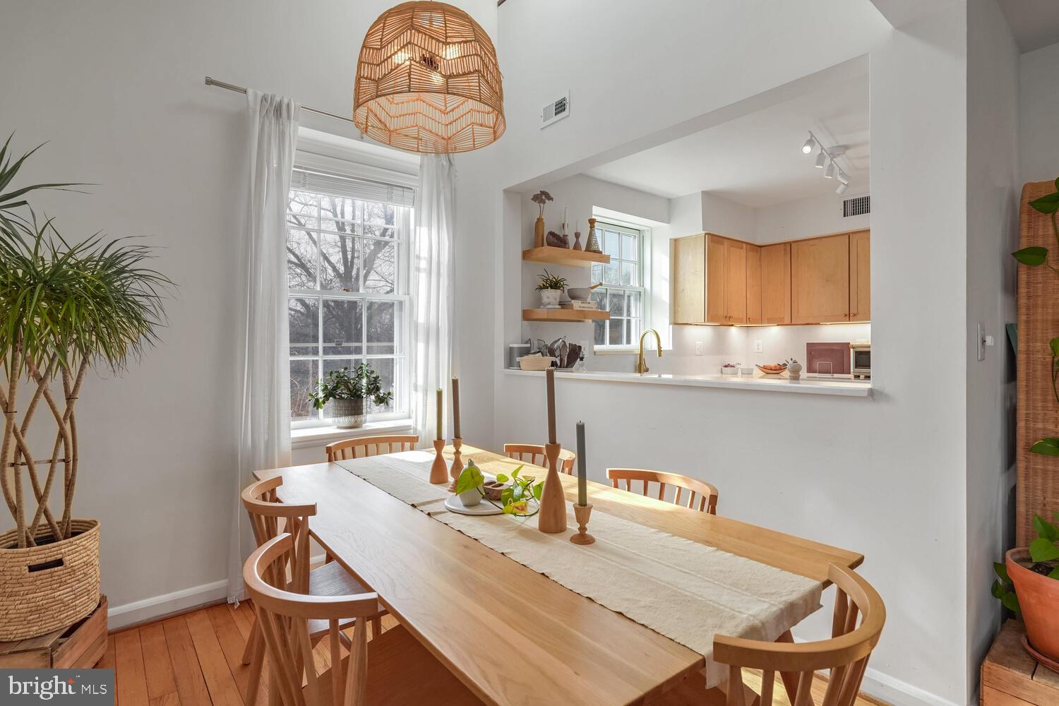 3861 NEWARK STREET NW E467