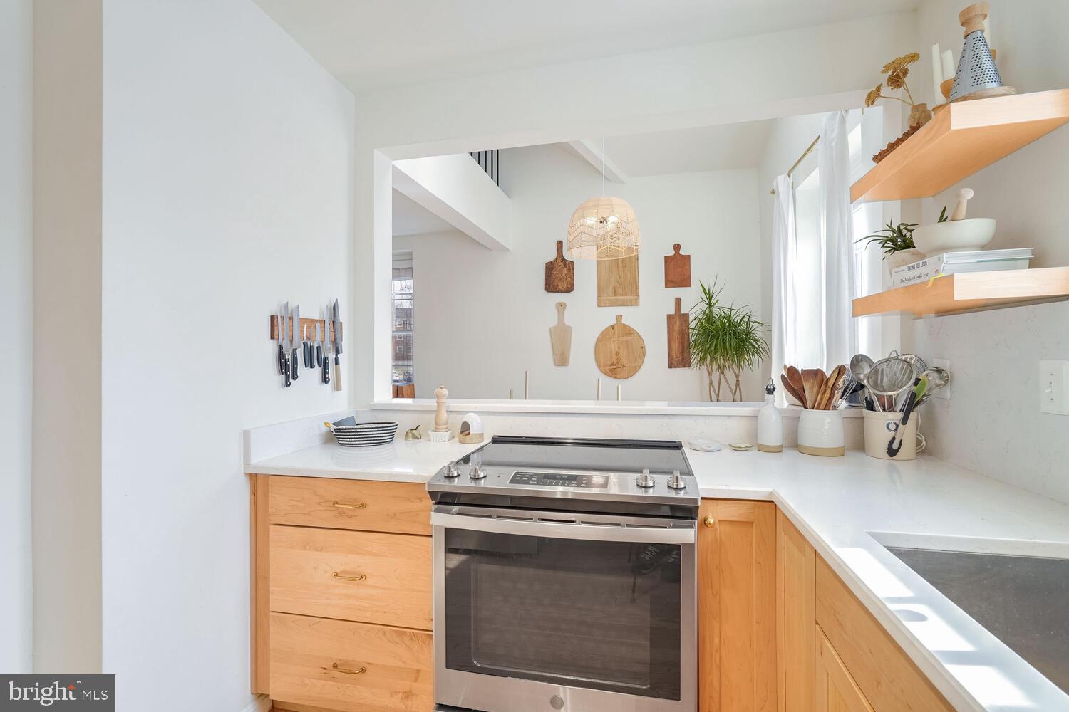 3861 NEWARK STREET NW E467