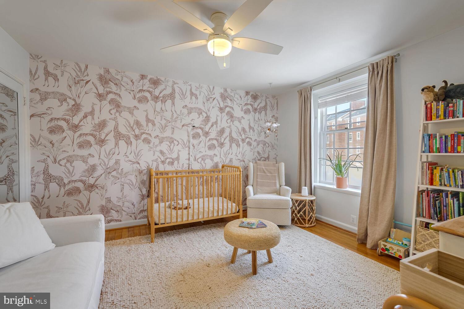 3861 NEWARK STREET NW E467