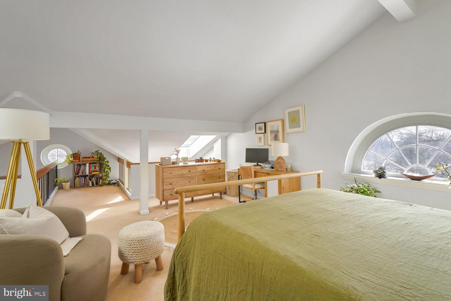 3861 NEWARK STREET NW E467