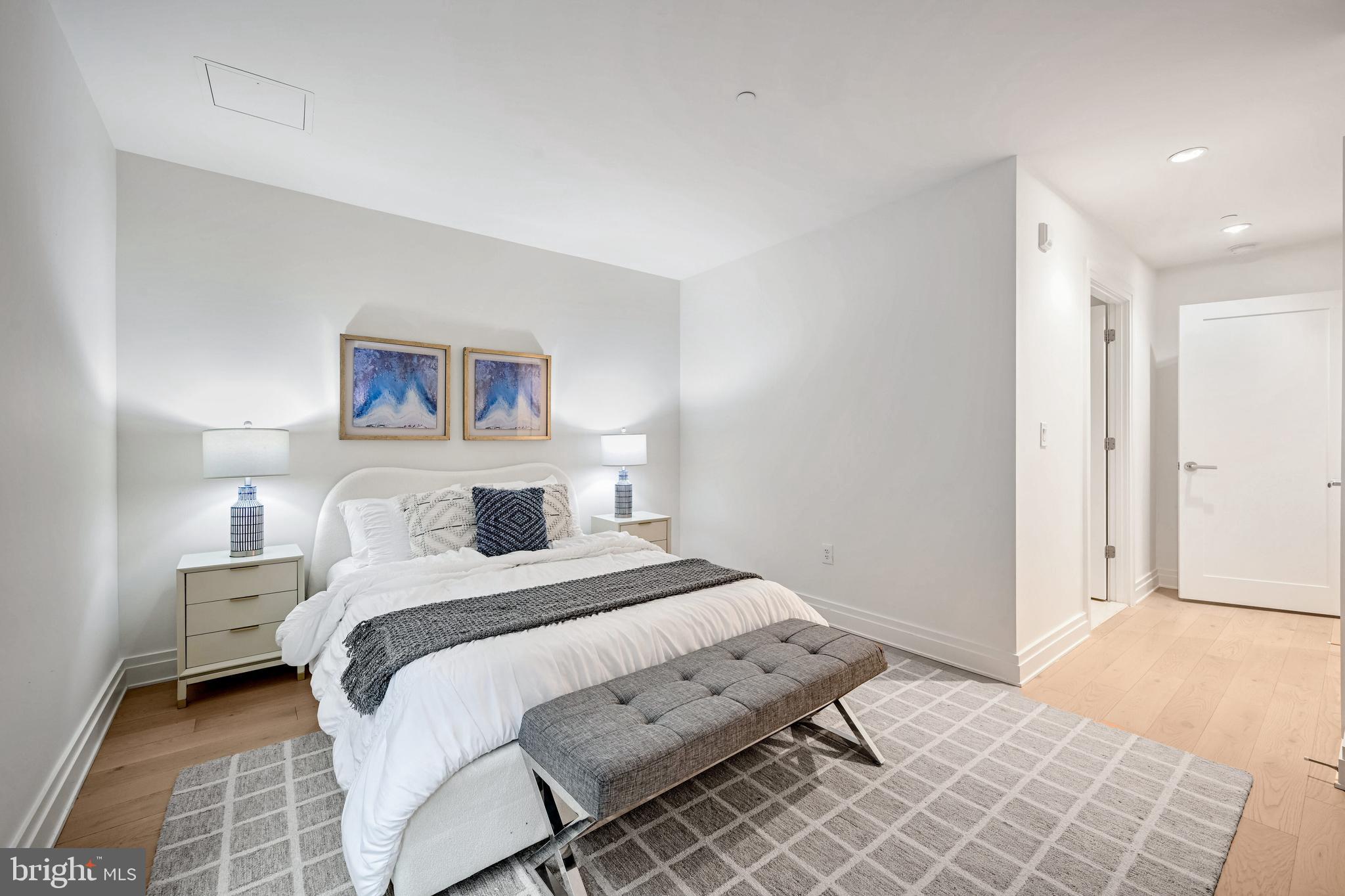 2501 M STREET NW 208