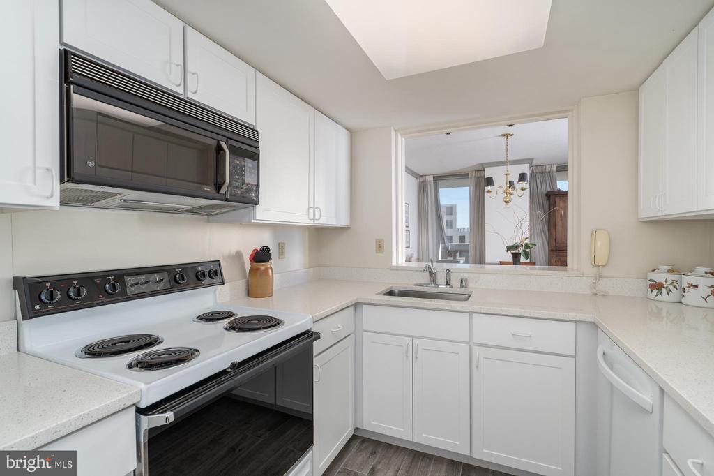 701 PENNSYLVANIA AVENUE NW 1116