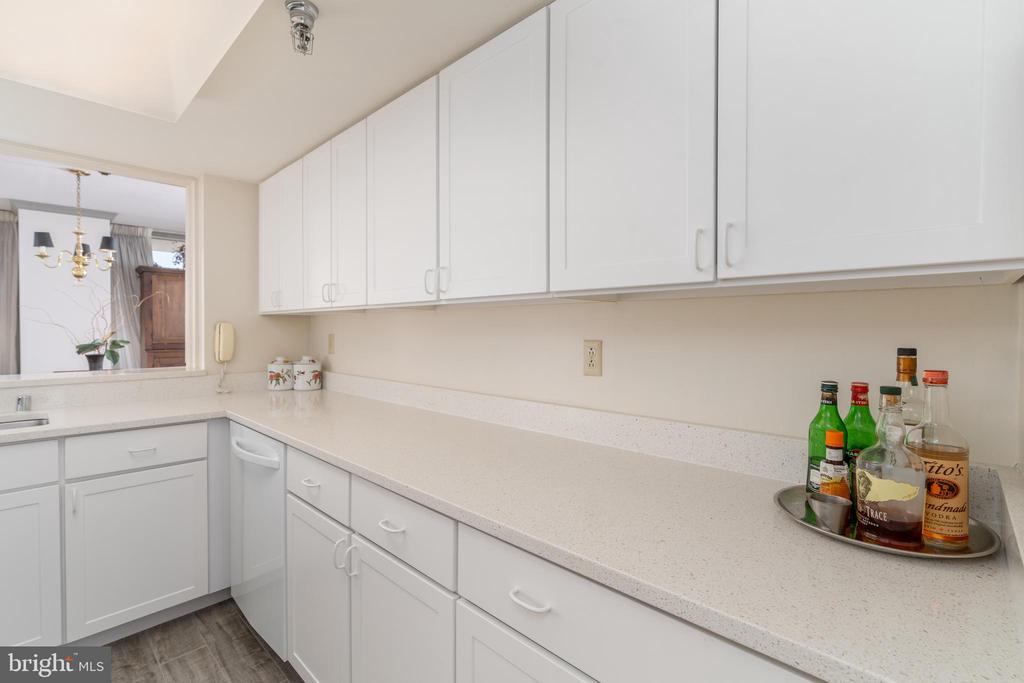 701 PENNSYLVANIA AVENUE NW 1116