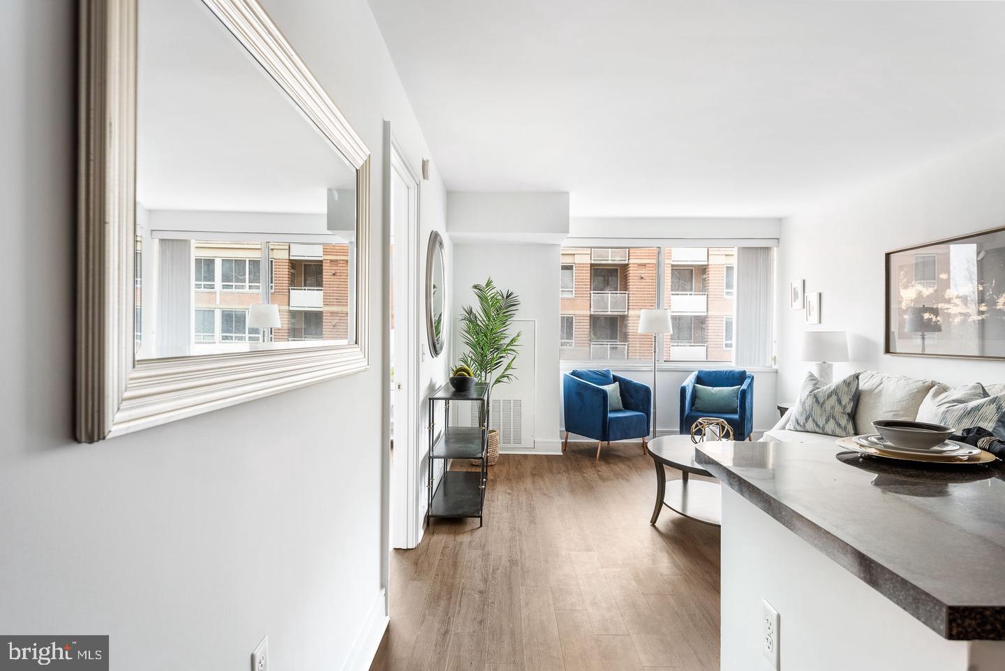 800 4TH STREET SW S313