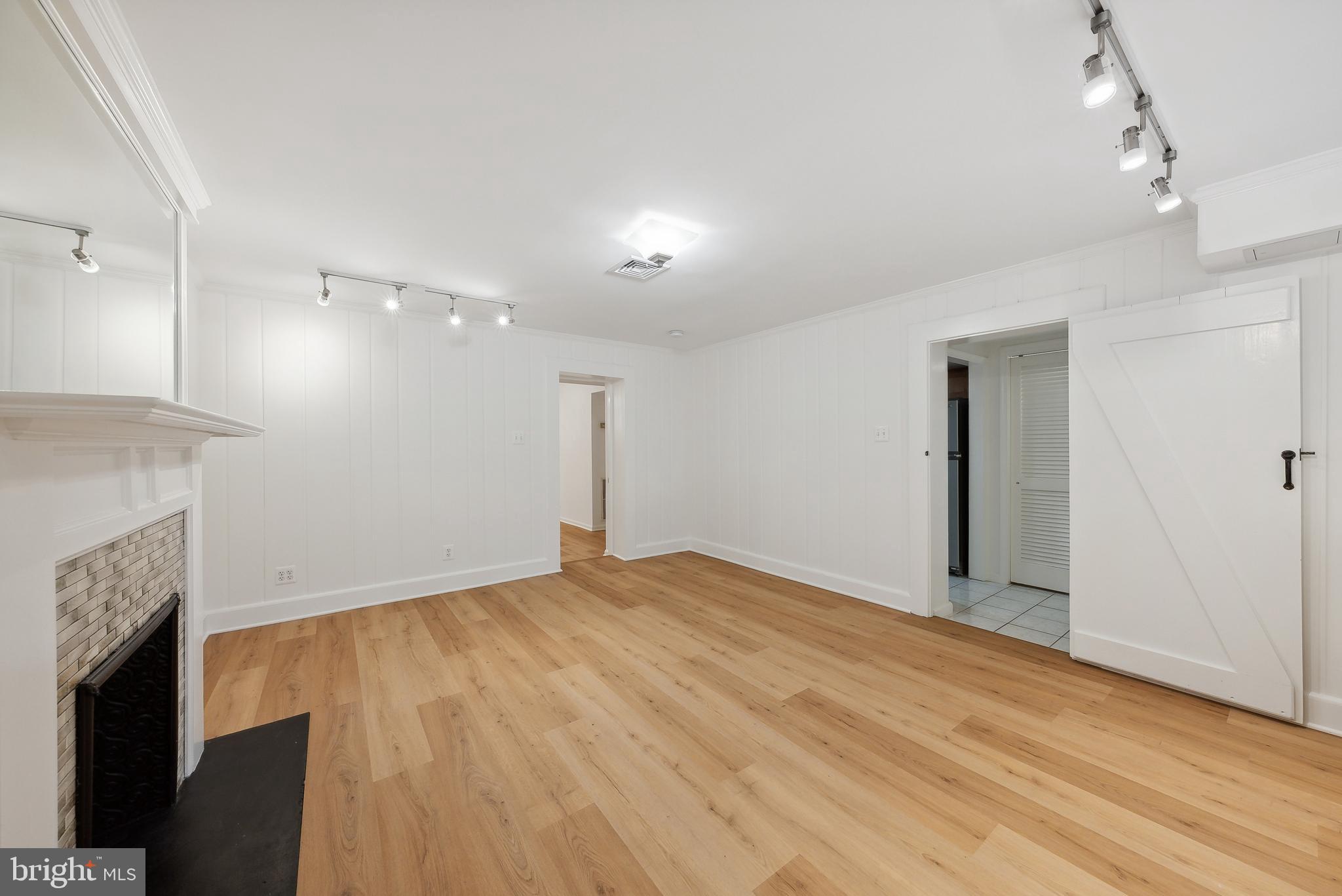 1829 1/2 19TH STREET NW