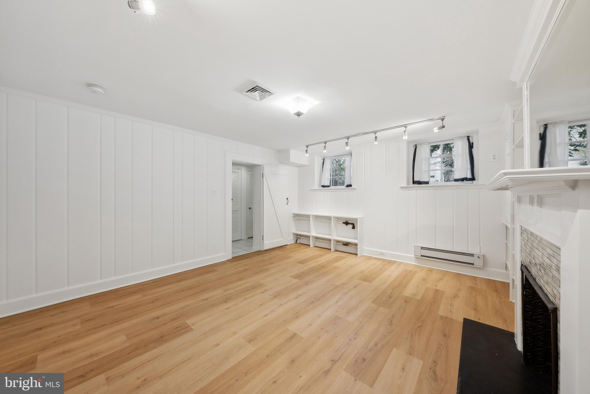 1829 1/2 19TH STREET NW