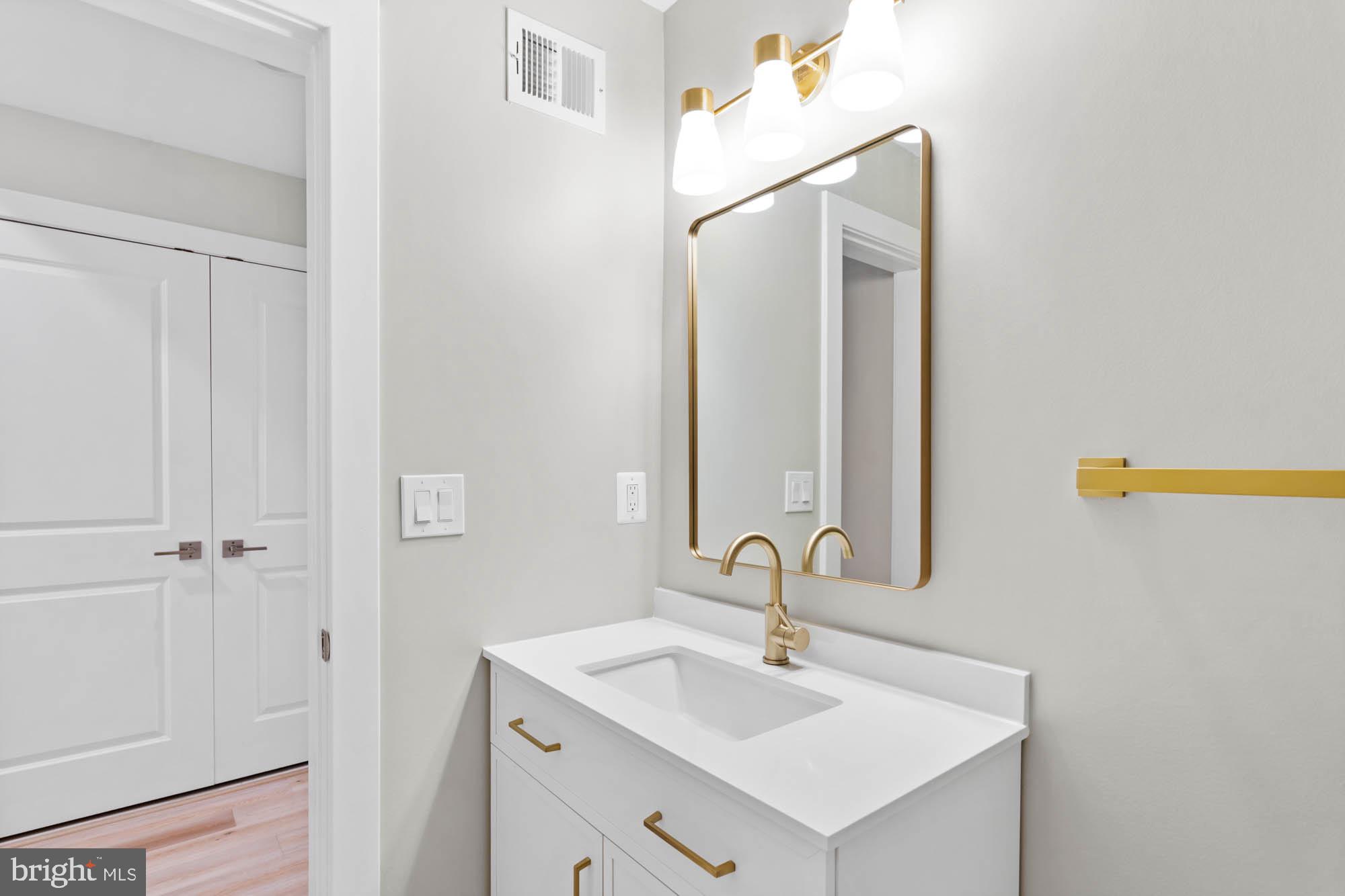 3517 RODMAN STREET NW