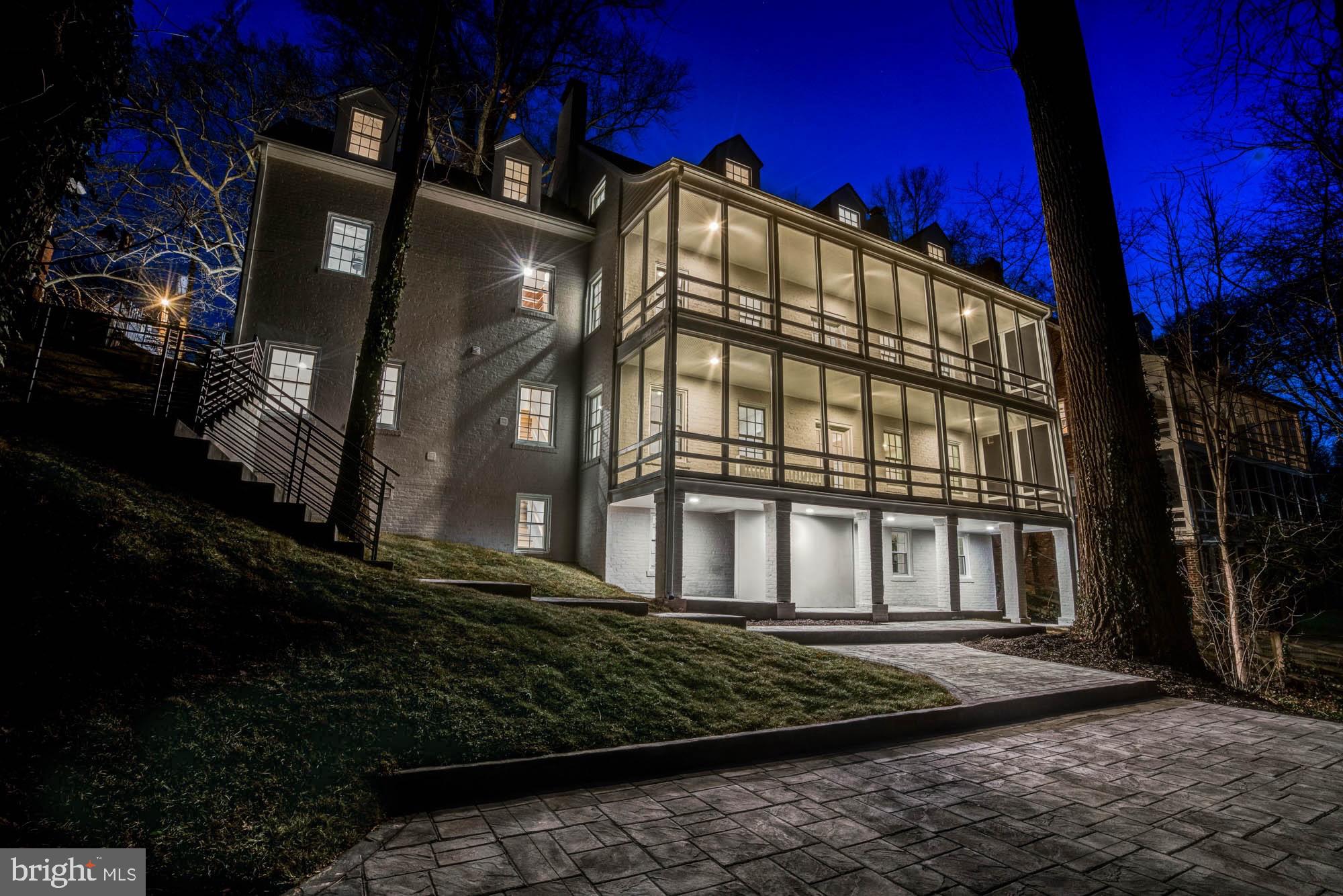 3517 RODMAN STREET NW