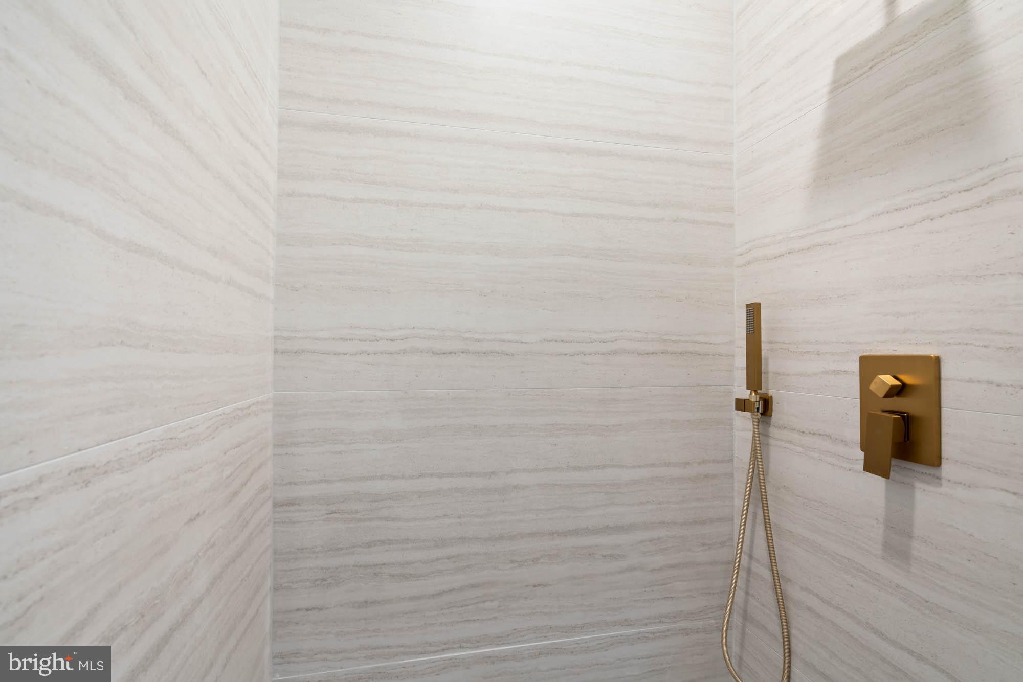 3517 RODMAN STREET NW