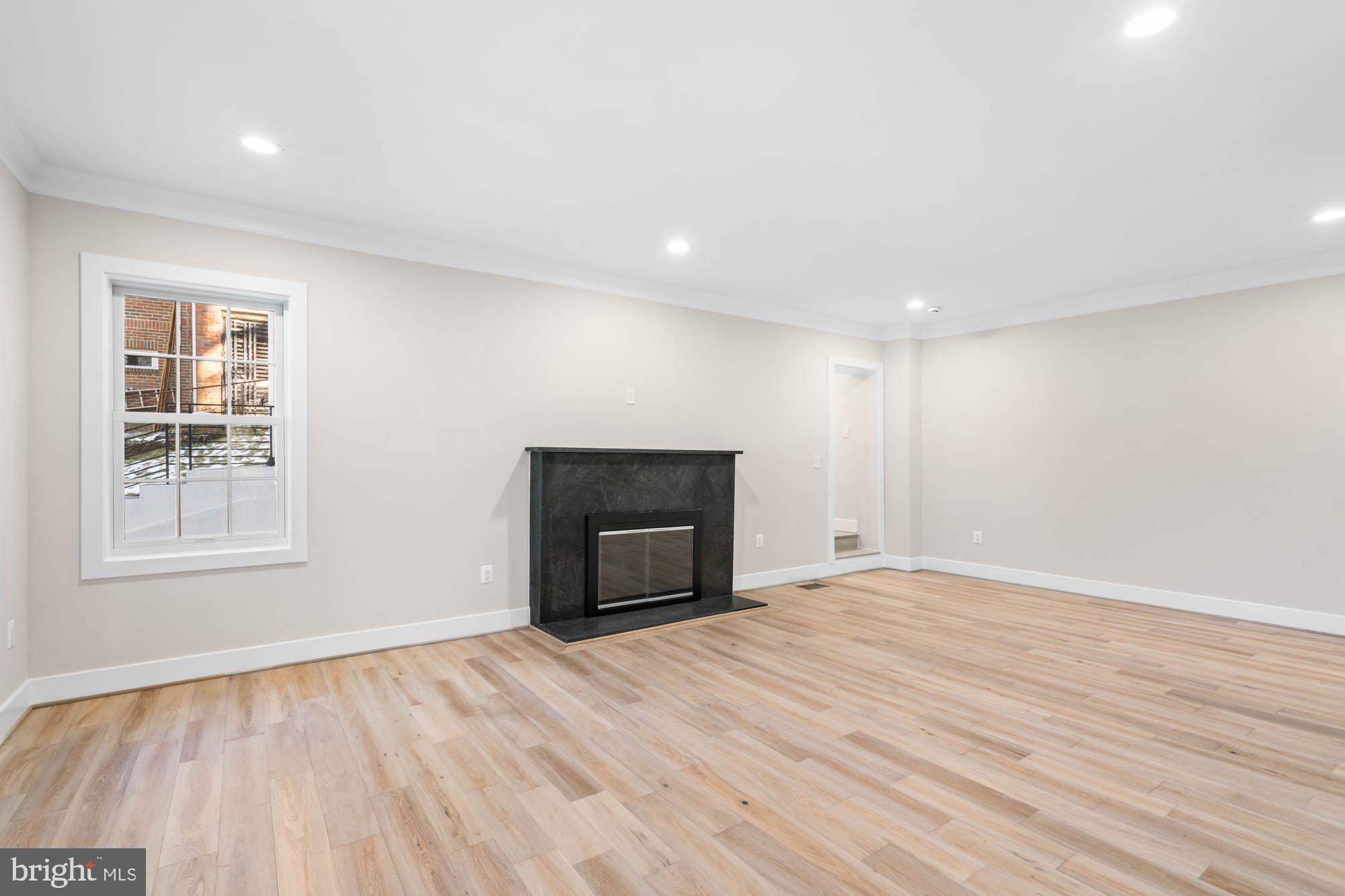 3517 RODMAN STREET NW