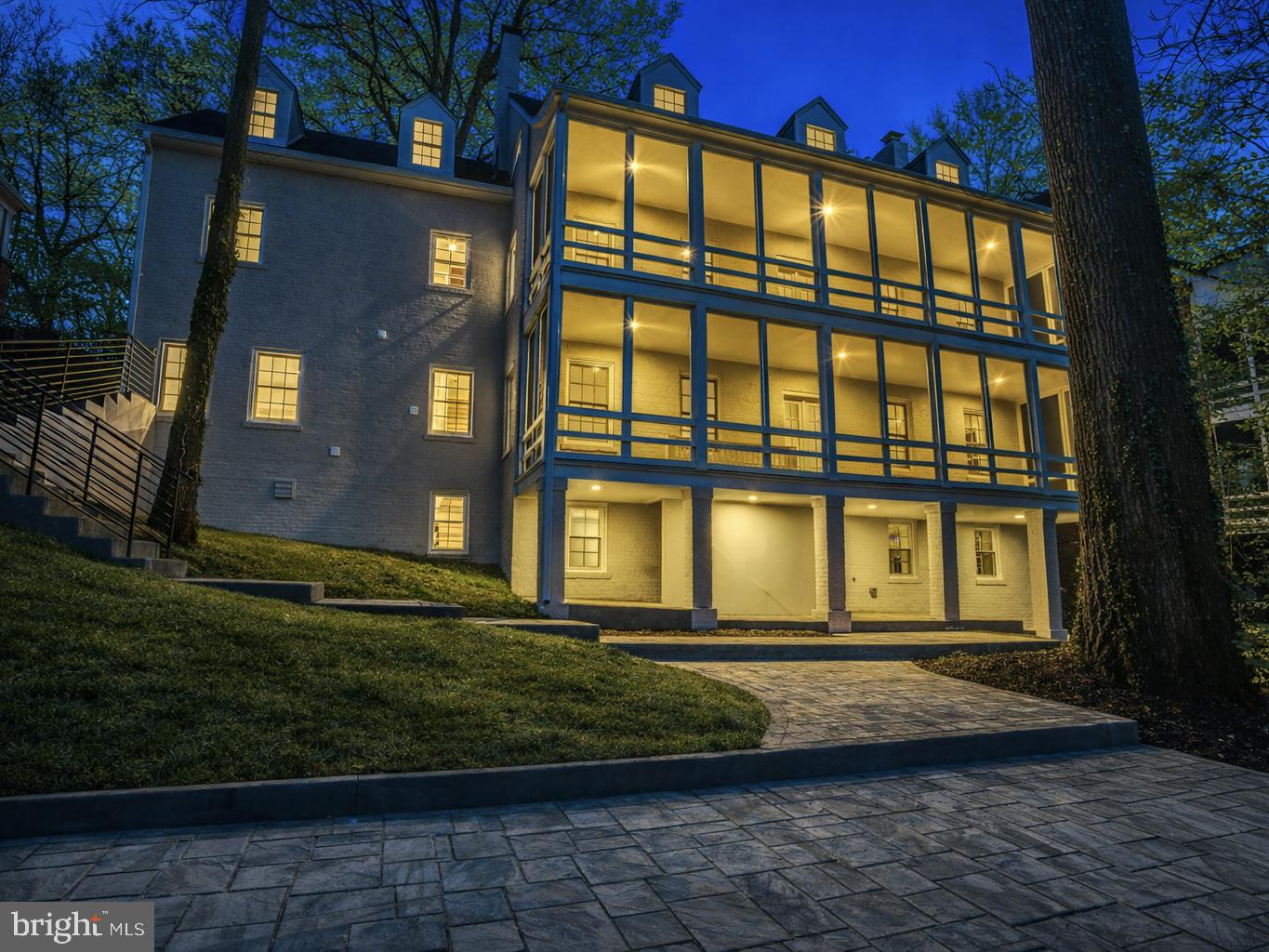 3517 RODMAN STREET NW