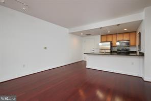 150 V STREET NW V310