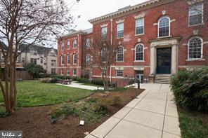 150 V STREET NW V310