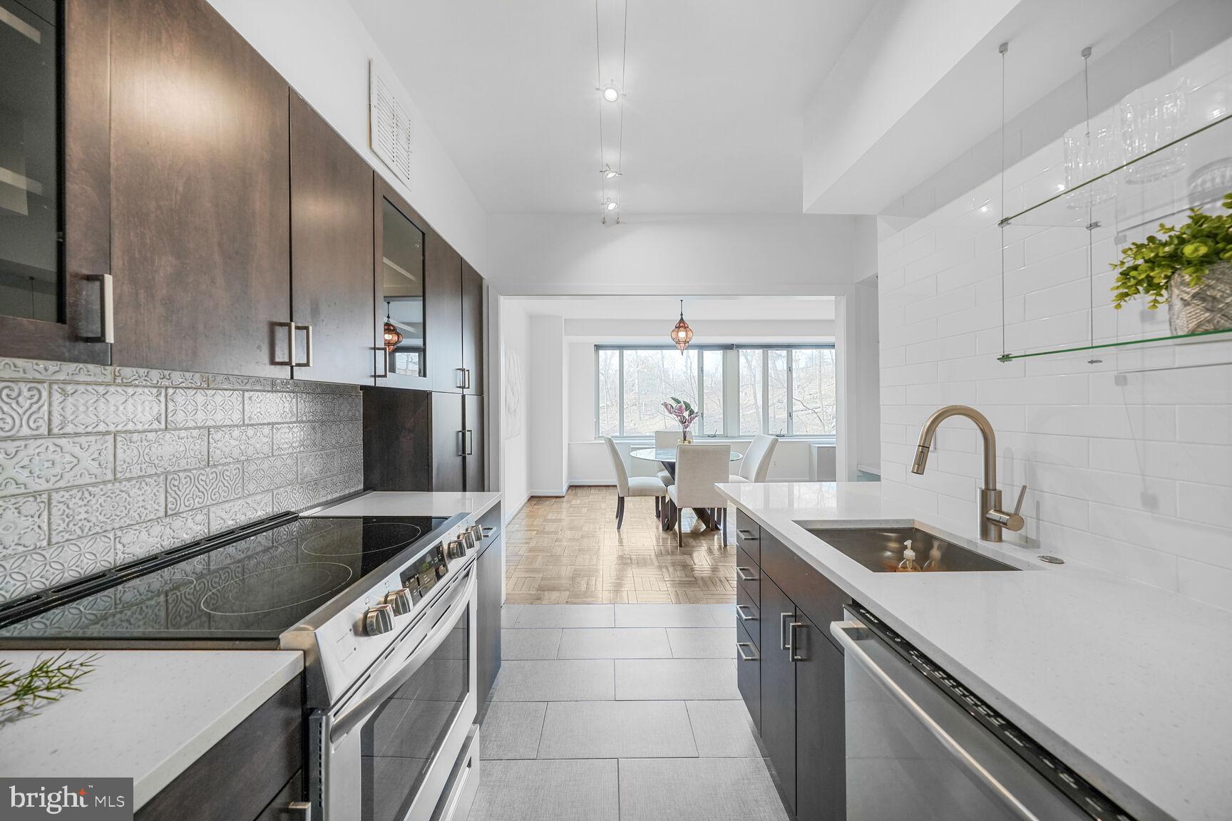 4301 MASSACHUSETTS AVENUE NW A313