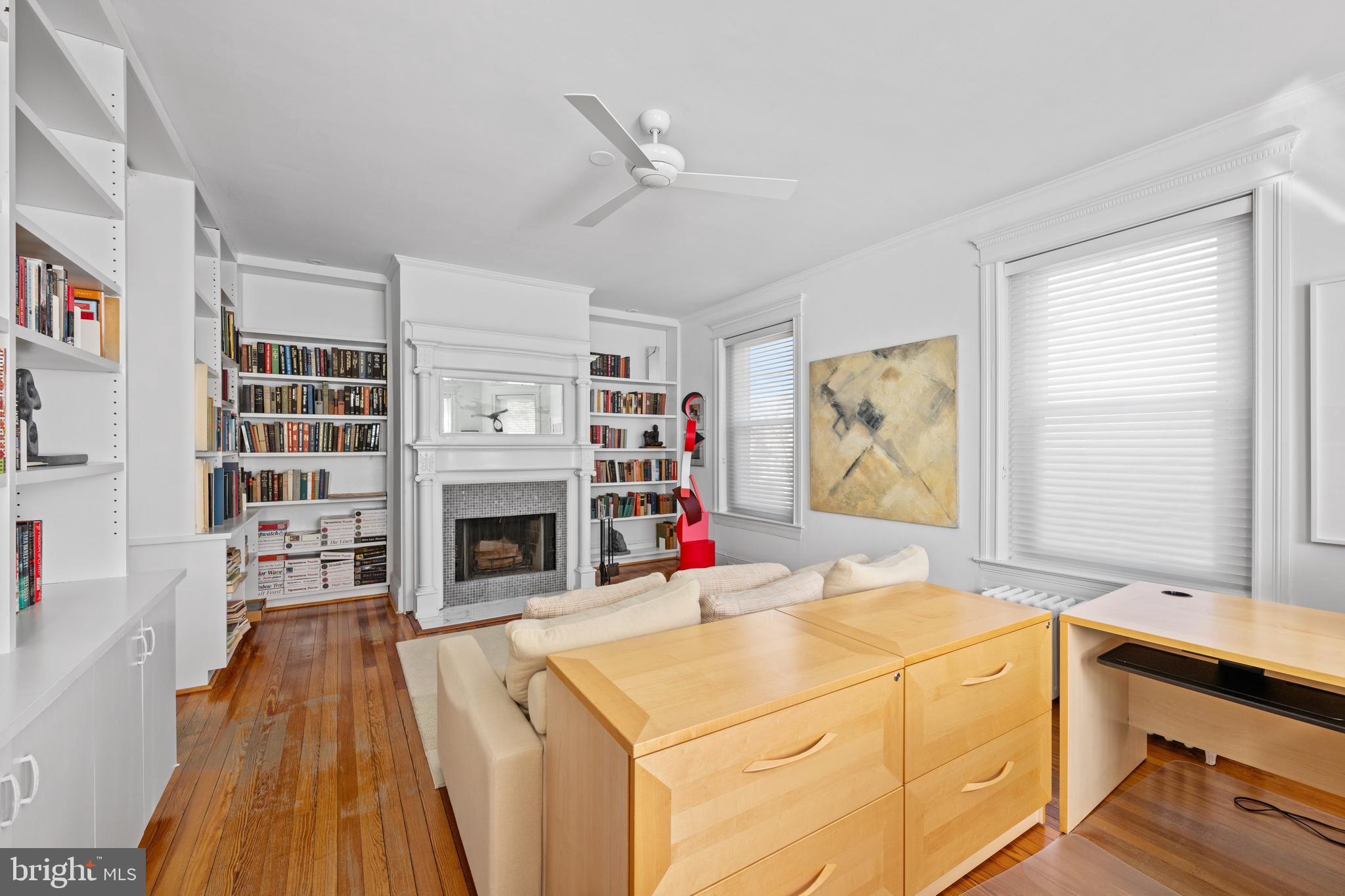 2862 28TH STREET NW