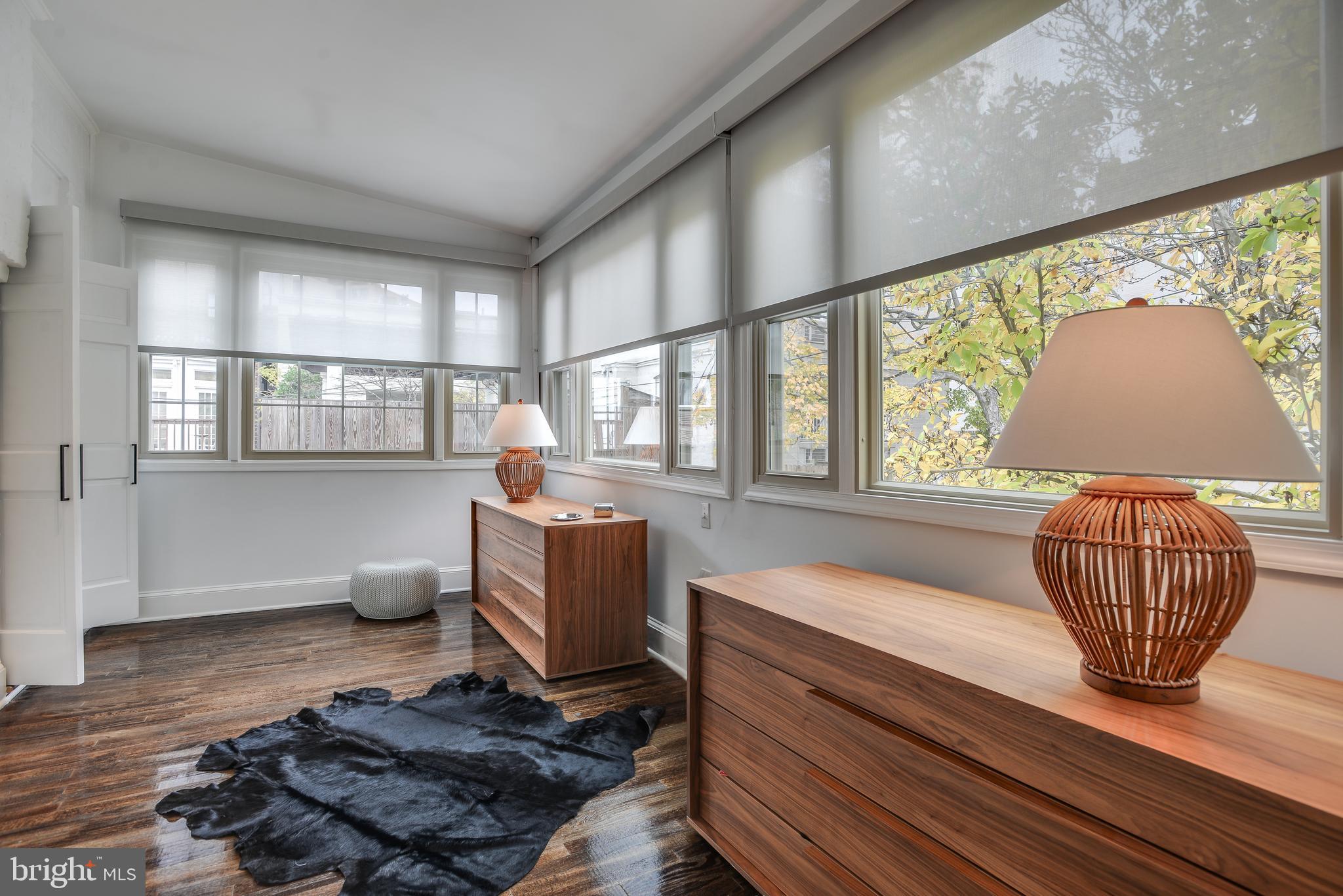 2120 NW NEWPORT PLACE NW