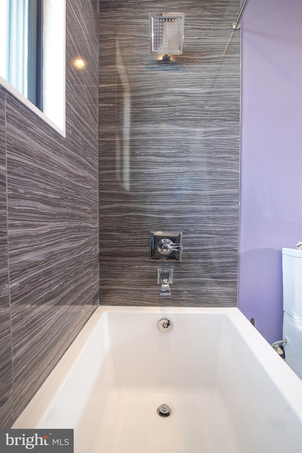 1012 HARVARD STREET NW 8