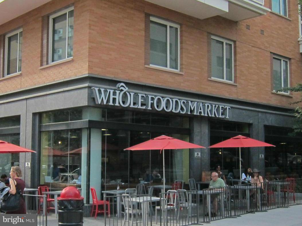 950 25TH STREET NW 506S