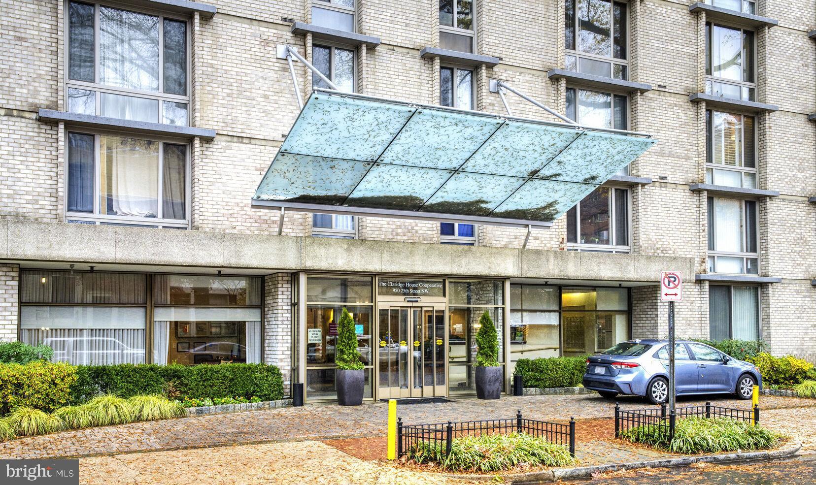 950 25TH STREET NW 506S