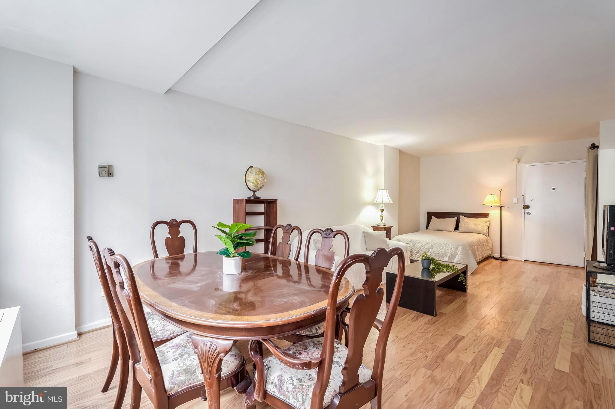 950 25TH STREET NW 506S