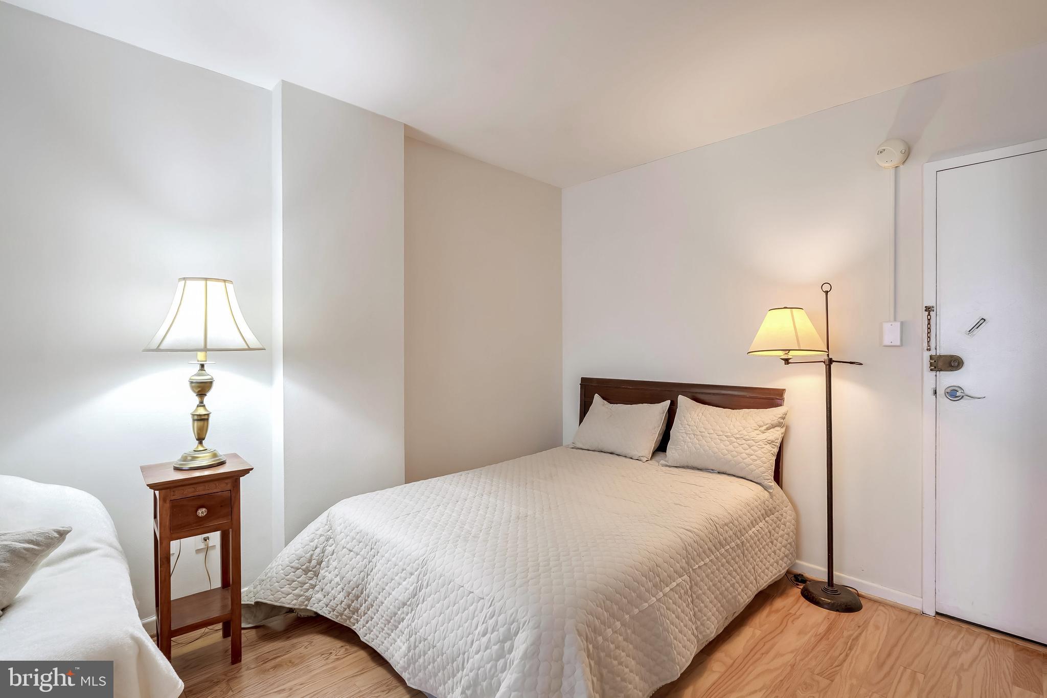 950 25TH STREET NW 506S