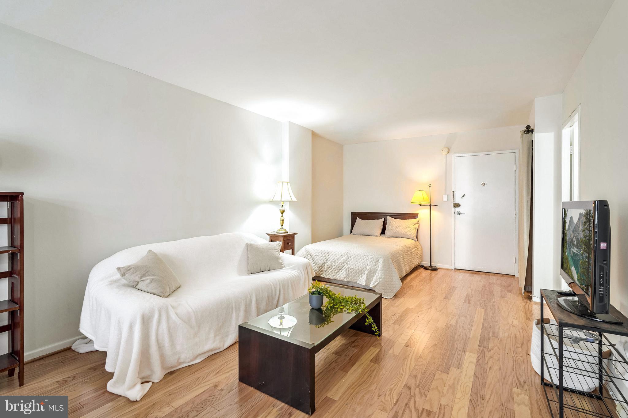 950 25TH STREET NW 506S