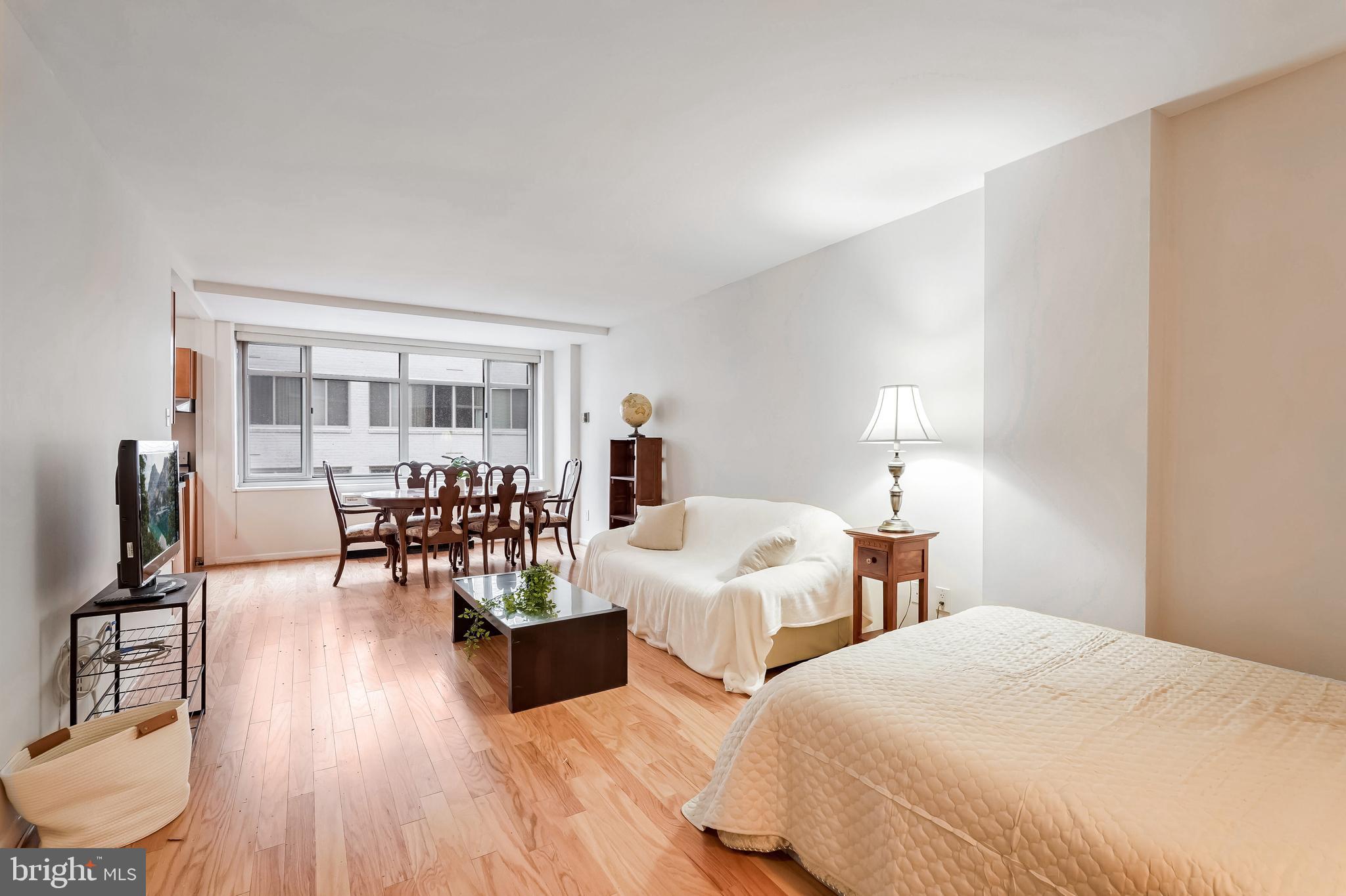 950 25TH STREET NW 506S