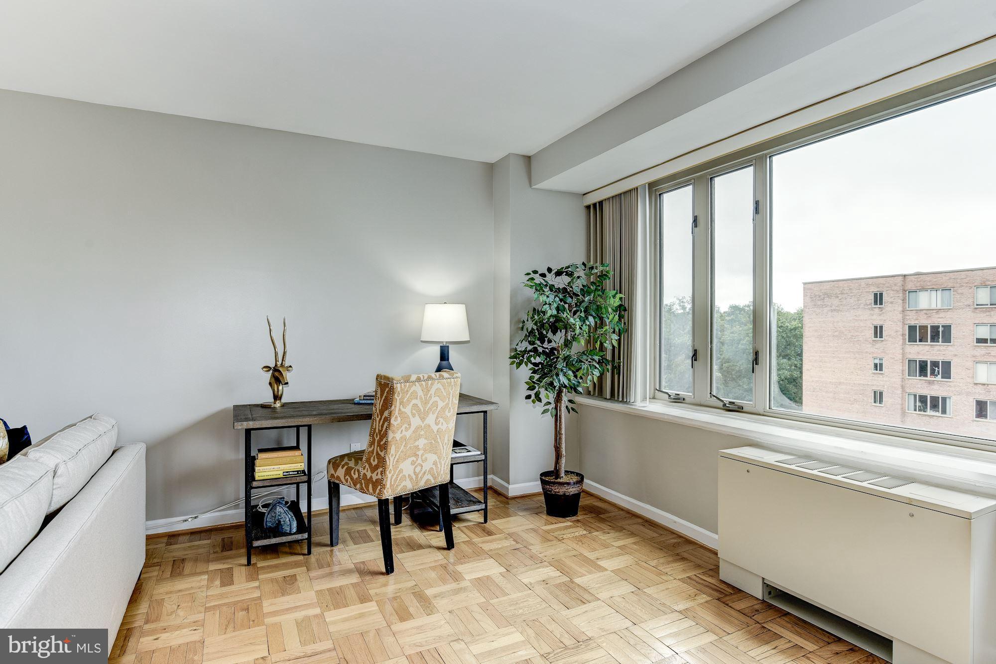 4301 MASSACHUSETTS AVENUE NW 6009