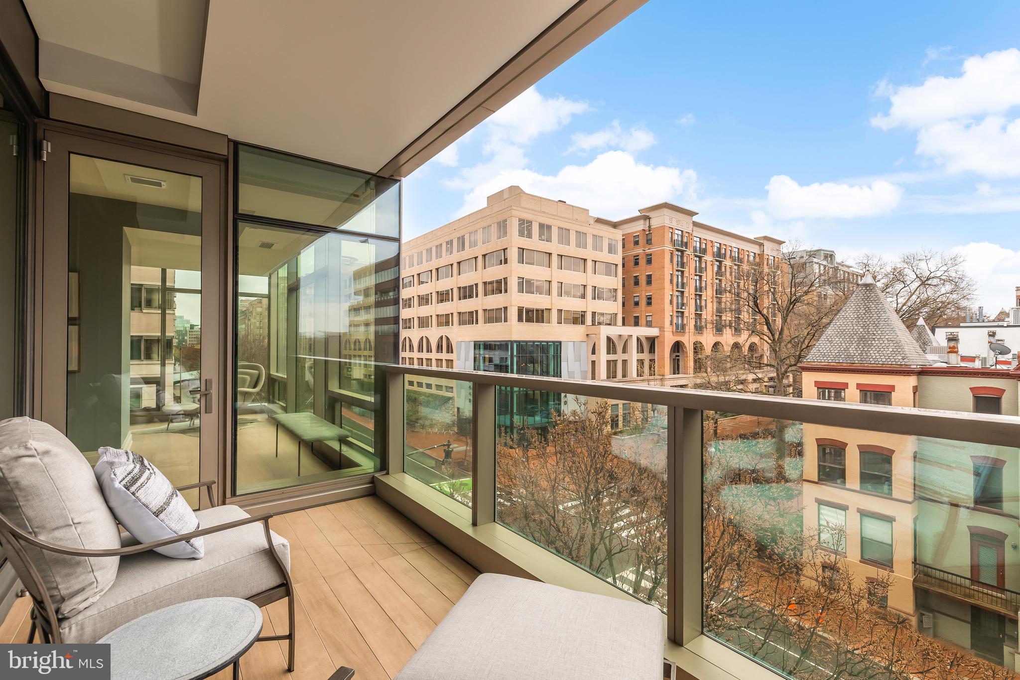 2501 M STREET NW 403