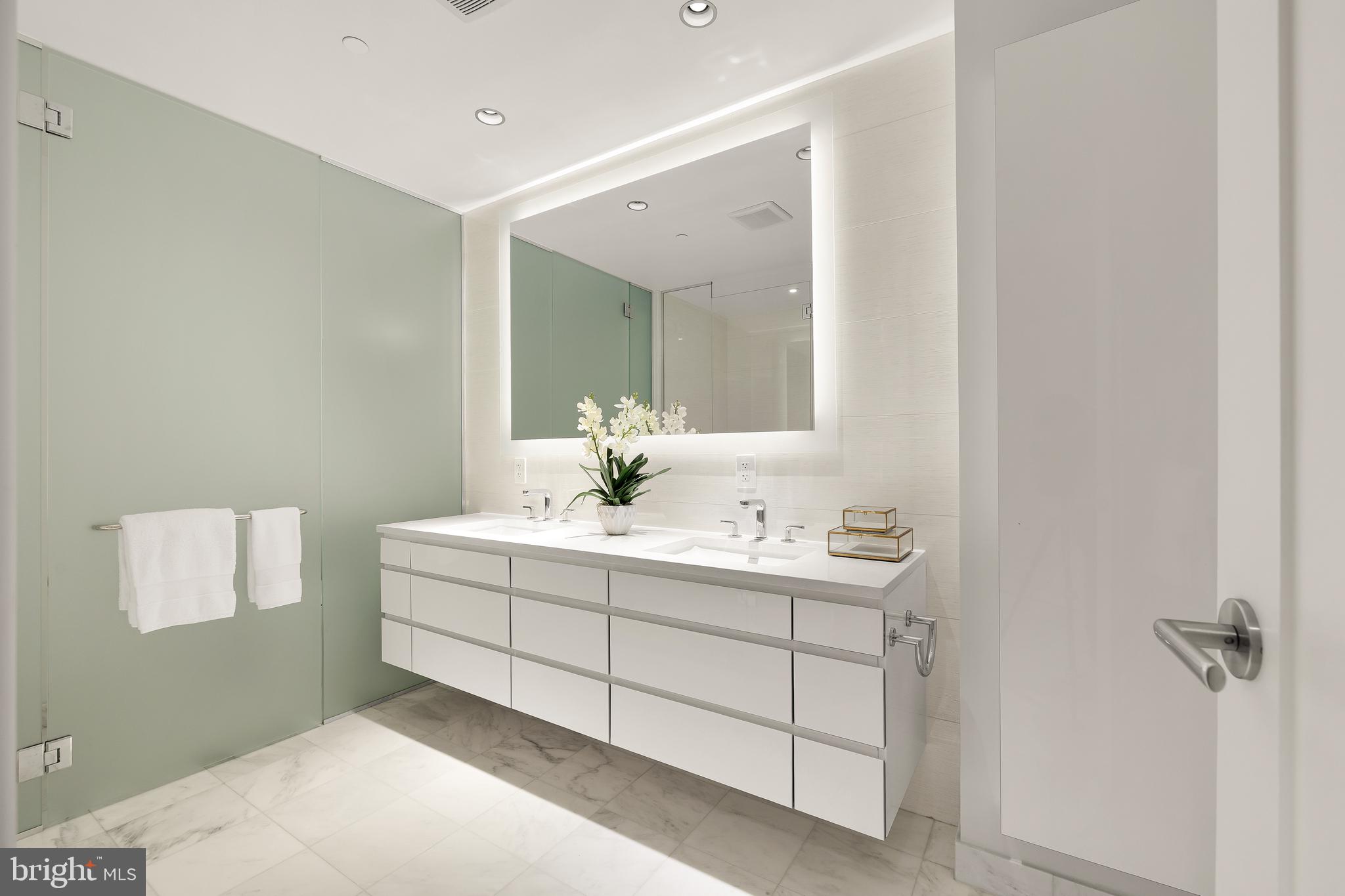 2501 M STREET NW 403