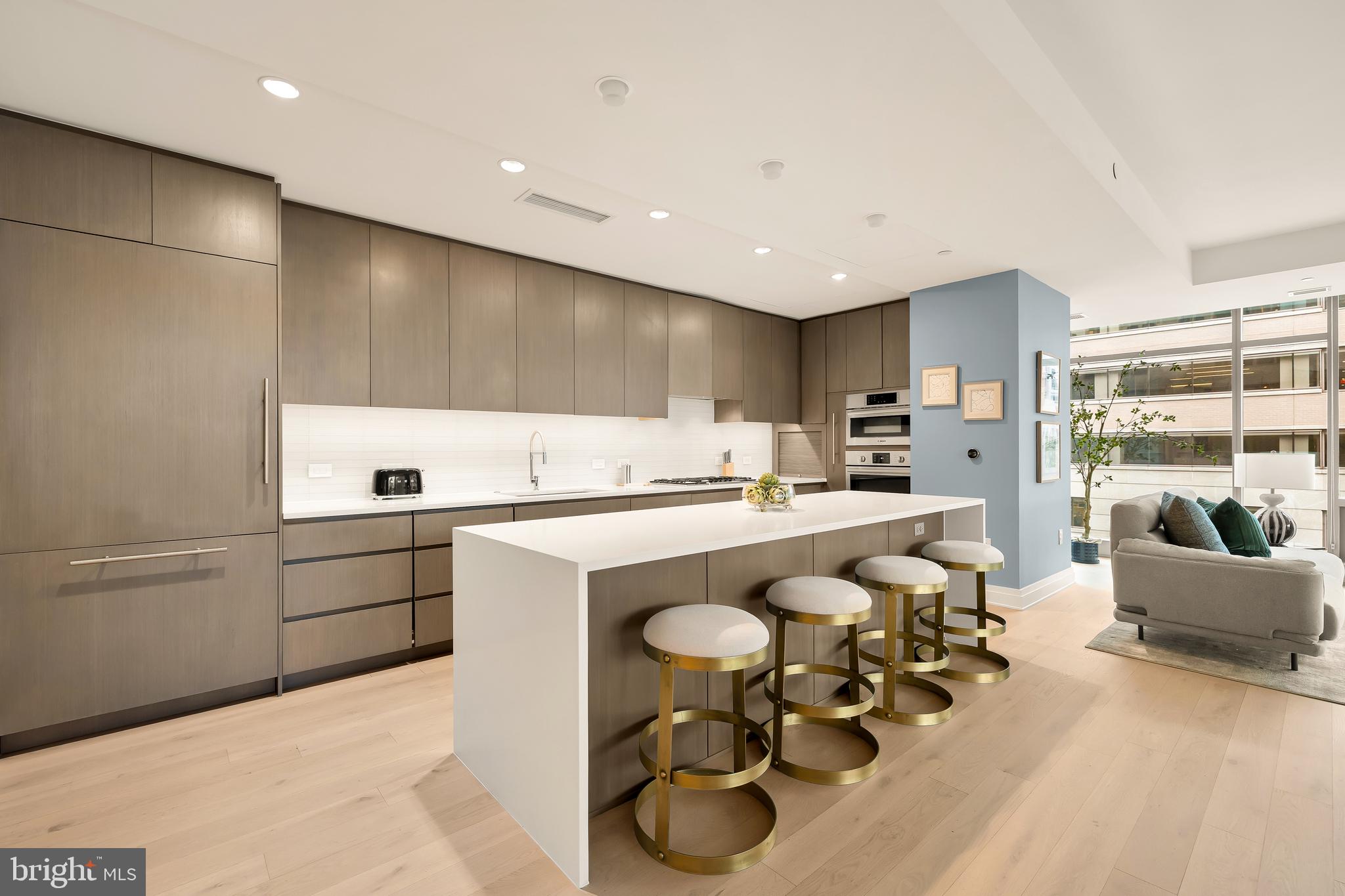 2501 M STREET NW 403