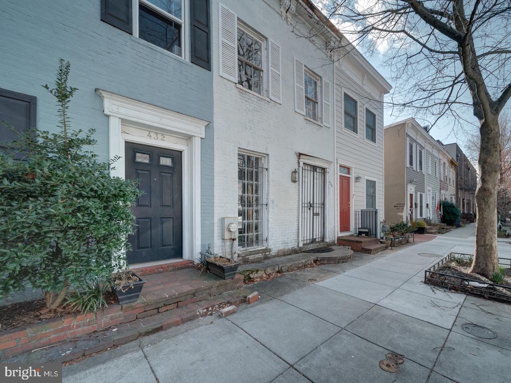 434 RIDGE STREET NW