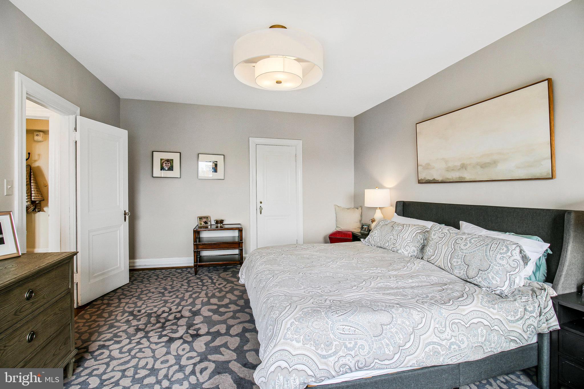 4000 NW CATHEDRAL AVENUE NW 749B