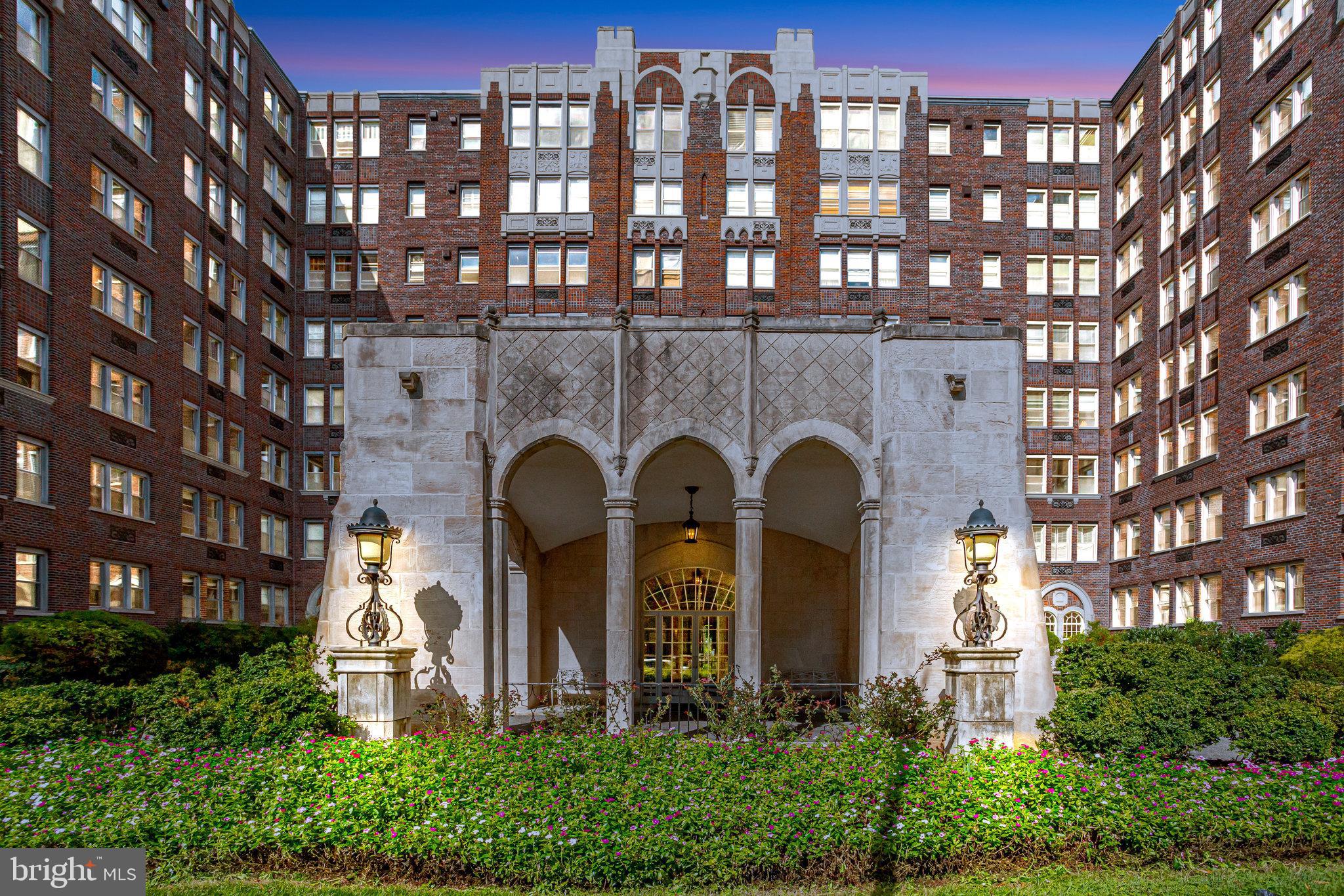 4000 NW CATHEDRAL AVENUE NW 749B